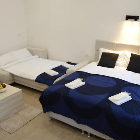 Apartment Nina With Free Parking